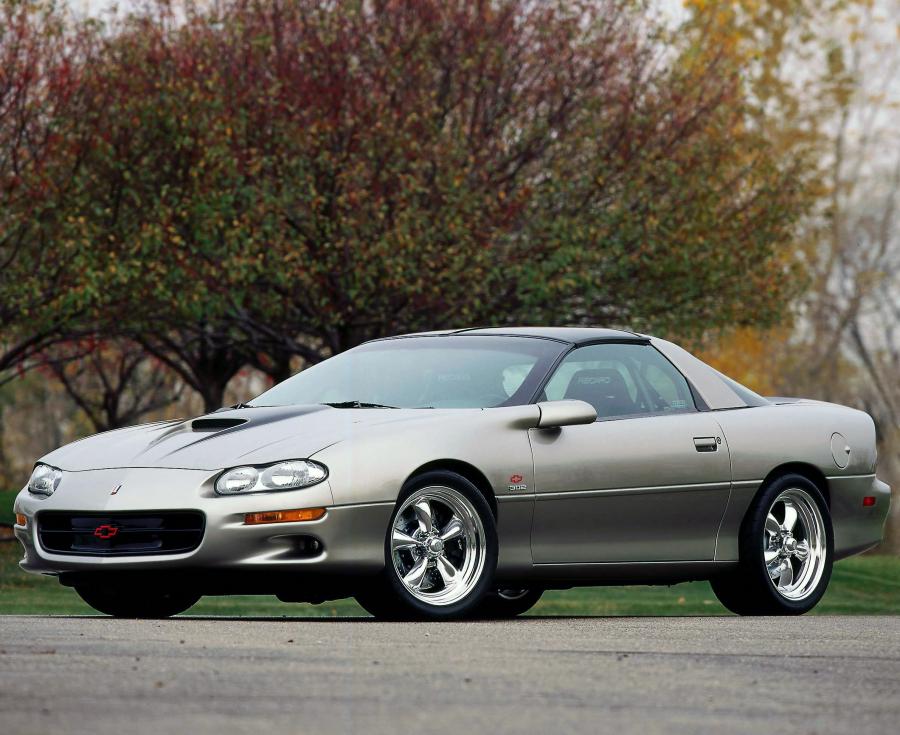  Chevrolet 302 Camaro Concept 2000 года  (фото 1 из 2)